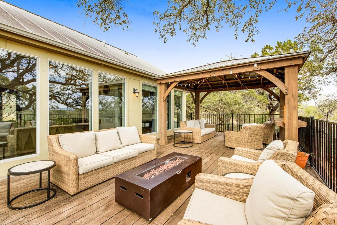 Cliff Side Oasis Villa Spicewood Ngoại thất bức ảnh