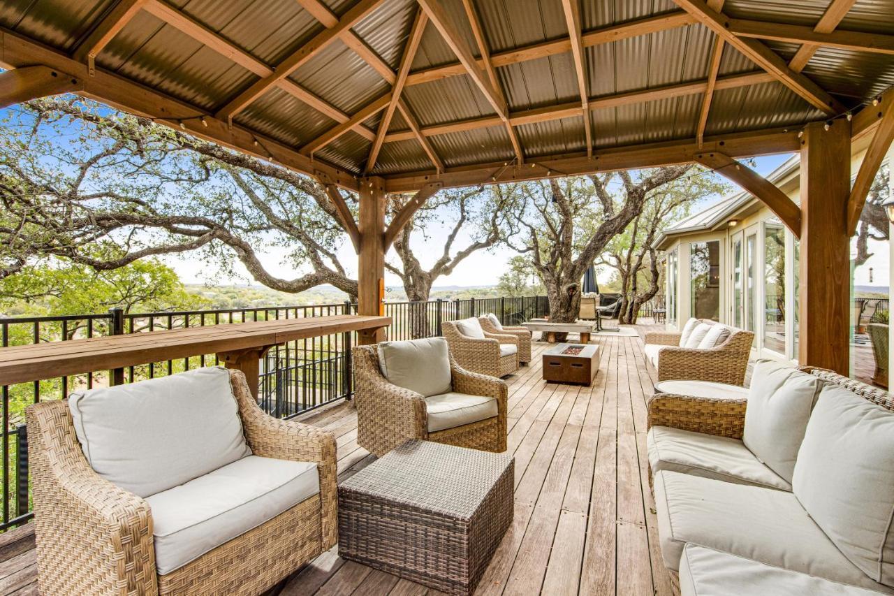 Cliff Side Oasis Villa Spicewood Ngoại thất bức ảnh